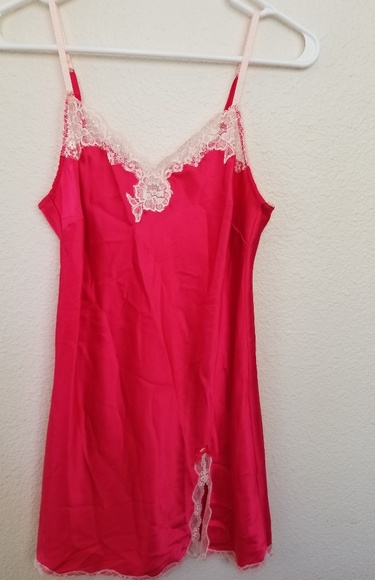 Victoria's Secret Pink Lacey Nightslip - Picture 4 of 5